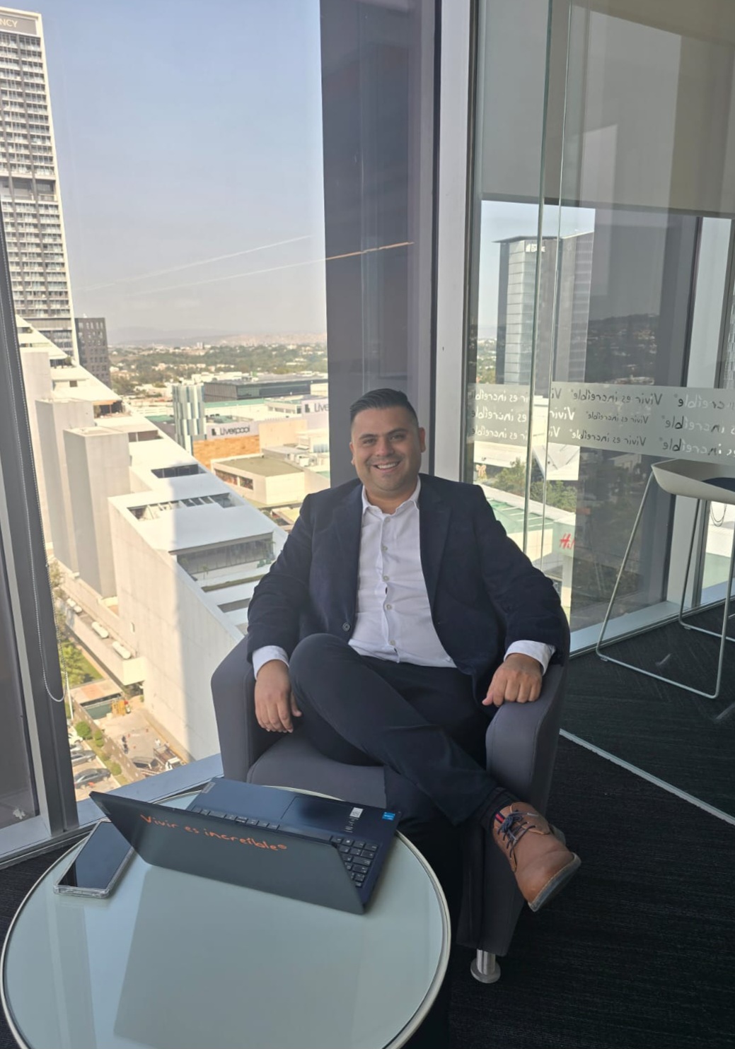 Luis Cárdenas - La Voz de tus Seguros